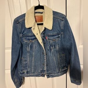 Levi's Sherpa lined Denim Jacket